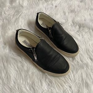 Steve Madden Elias Slip On Shoe with Zippers
